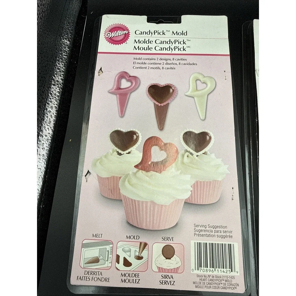 LOT 4 Wilton Plastic Candy Mold Cookie Chocolate Molds Valentine's Hearts